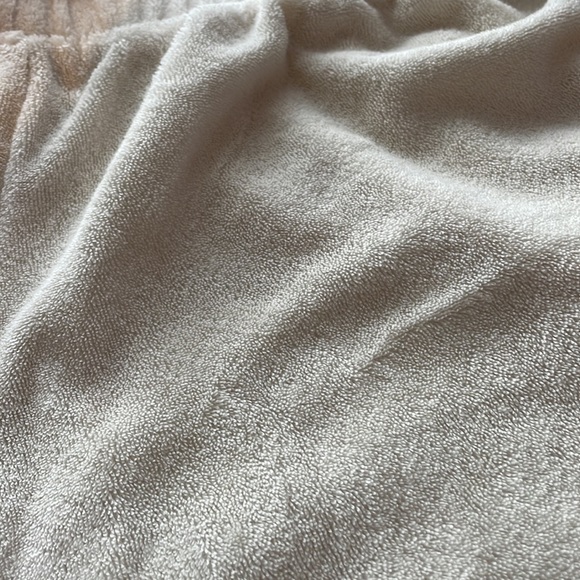 Aritzia - Wilfred Terry Cloth Shorts - Picture 5 of 5